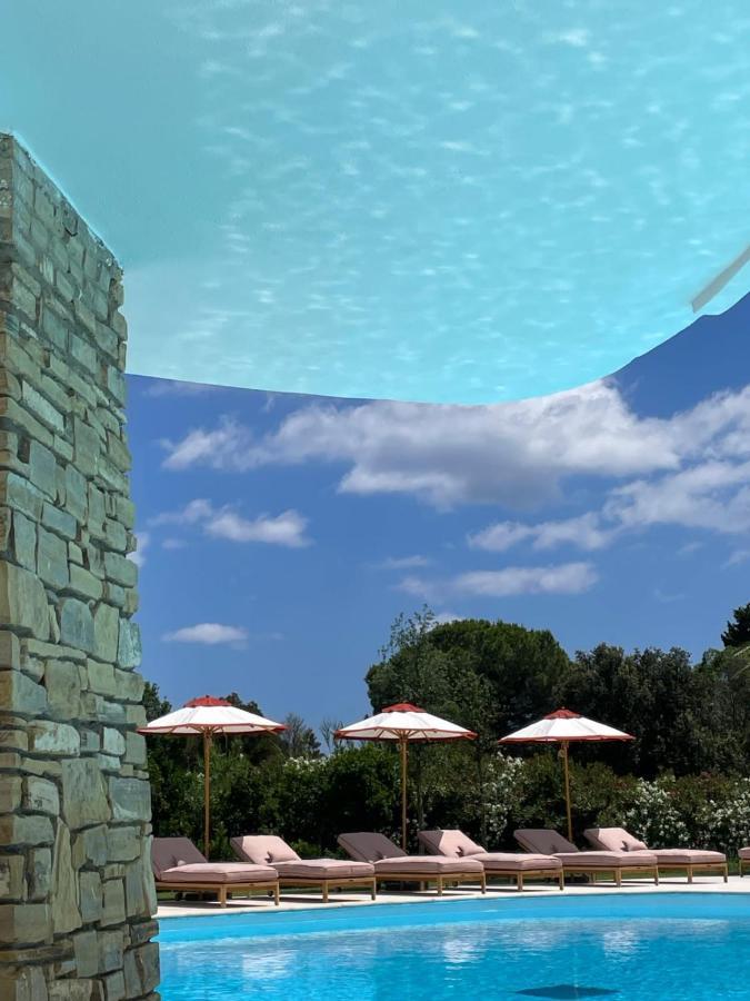 Is Molas Resort Pula Εξωτερικό φωτογραφία