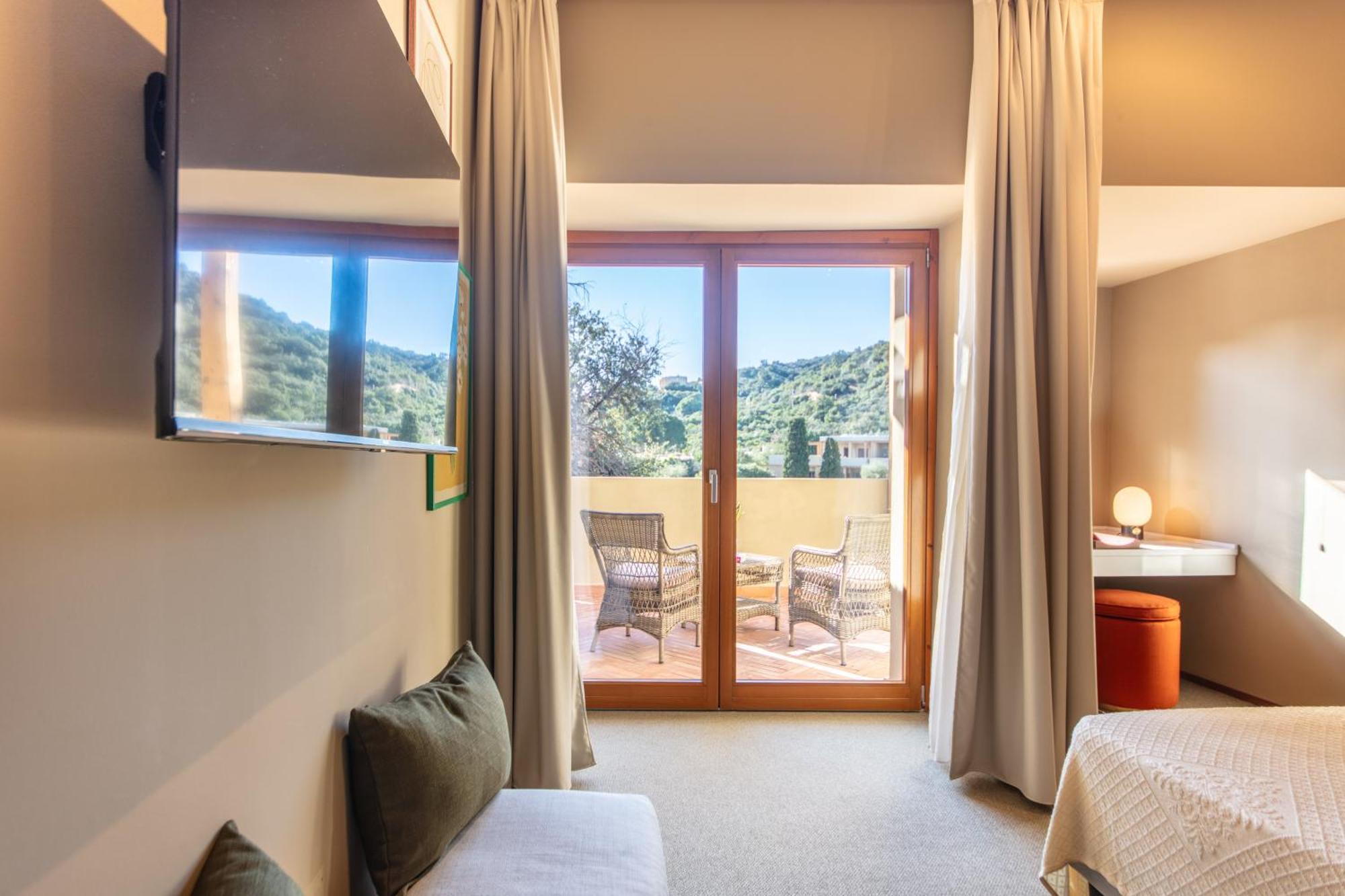 Is Molas Resort Pula Εξωτερικό φωτογραφία