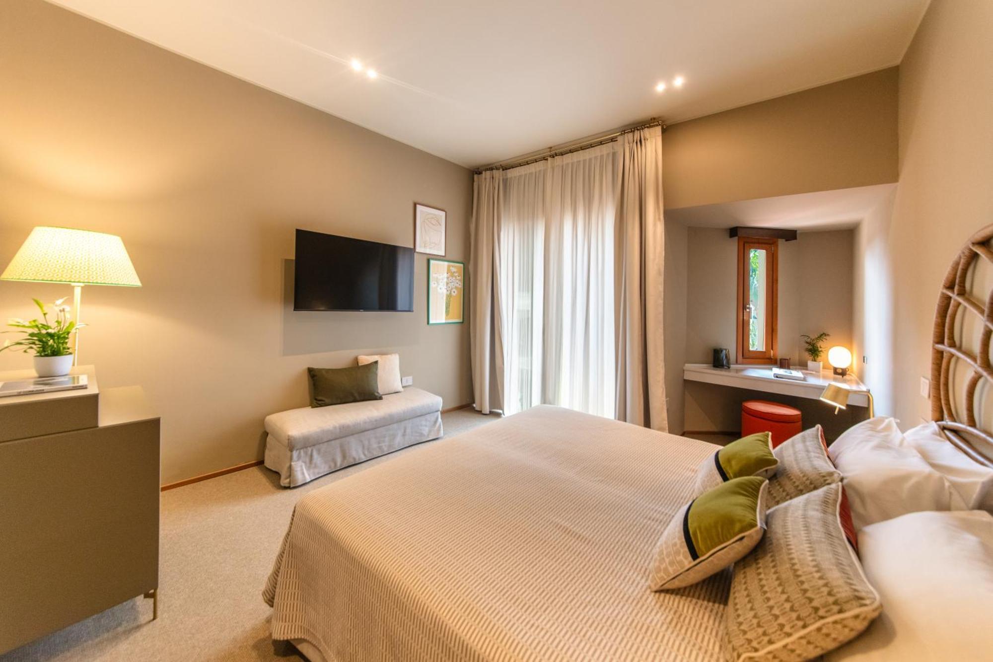 Is Molas Resort Pula Εξωτερικό φωτογραφία