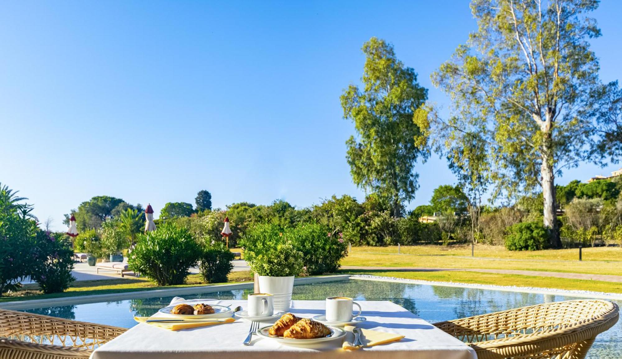 Is Molas Resort Pula Εξωτερικό φωτογραφία